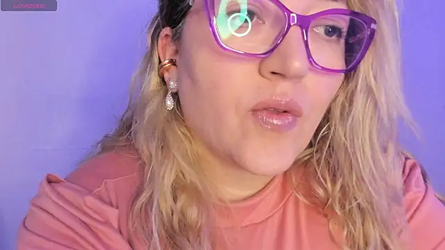 Naty Mature  online show from 7, 3, 2026