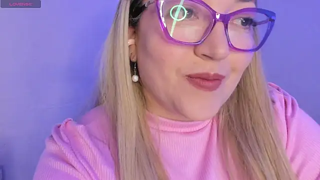 Naty Mature  online show from 4, 3, 2026