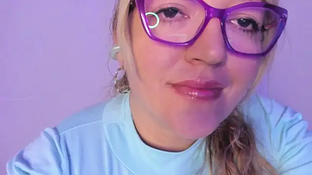 Naty Mature  online show from 6, 10, 2025