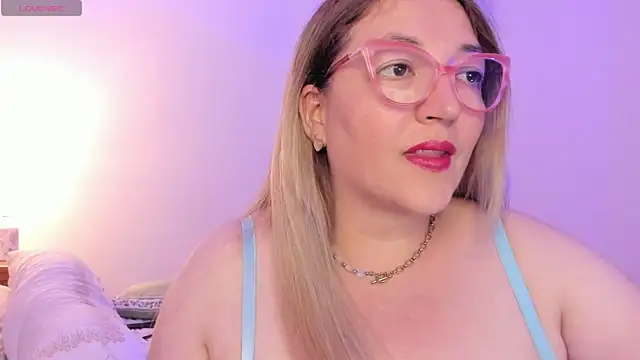 Naty Mature  online show from 16, 7, 2026