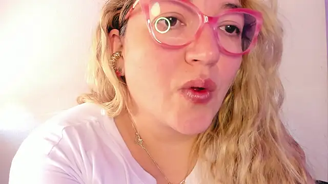 Naty Mature  online show from 30, 11, 2025