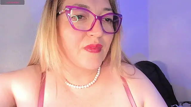 Naty Mature  online show from 7, 6, 2026