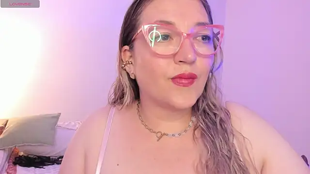 Naty Mature  online show from 12, 7, 2026