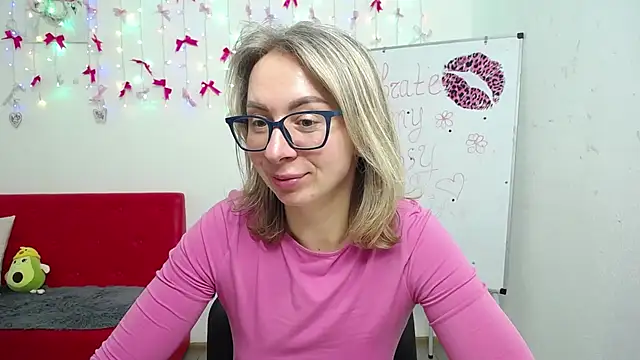 Snapshot of VasilisaSii chatting on 26, 4, 2026 VasilisaSii online show from 26, 4, 2026