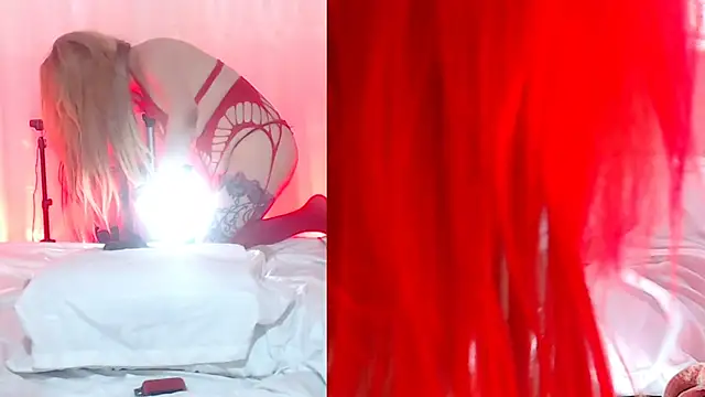 Snapshot of Victoria_Luxe chatting on 11, 3, 2025 Victoria Luxe online show from 11, 3, 2025