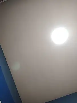 Snapshot of minitranca chatting on 3, 6, 2026 minitranca online show from 3, 6, 2026