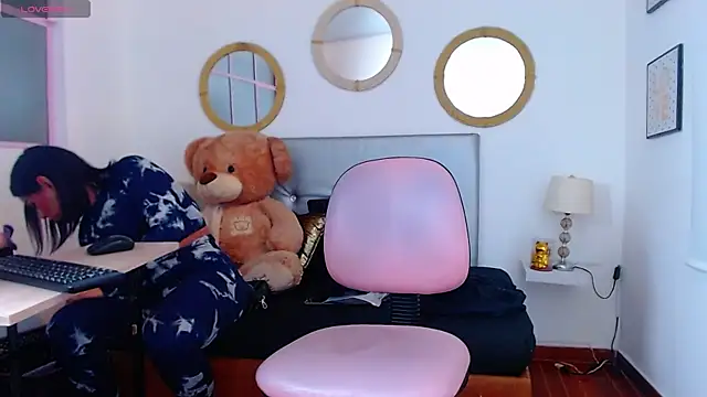 zoe hecate sexx online show from 18, 10, 2025