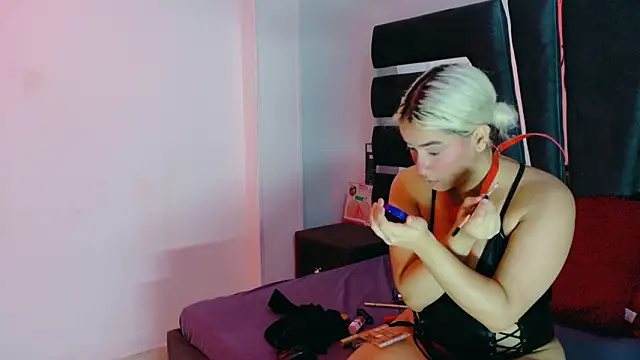 AliceandMax online show from 9, 2, 2026