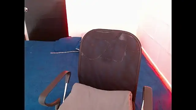 Davixx258 online show from 4, 2, 2025