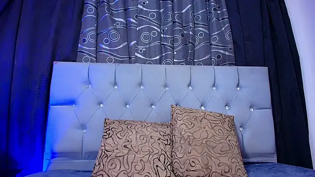 Snapshot of meggan_77 chatting on 7, 11, 2025 meggan 77 online show from 7, 11, 2025