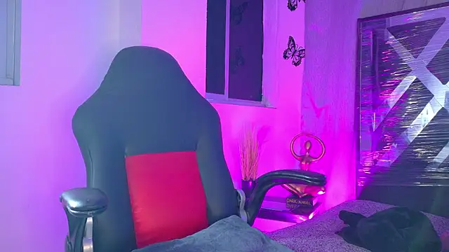 meggan 77 online show from 7, 3, 2026