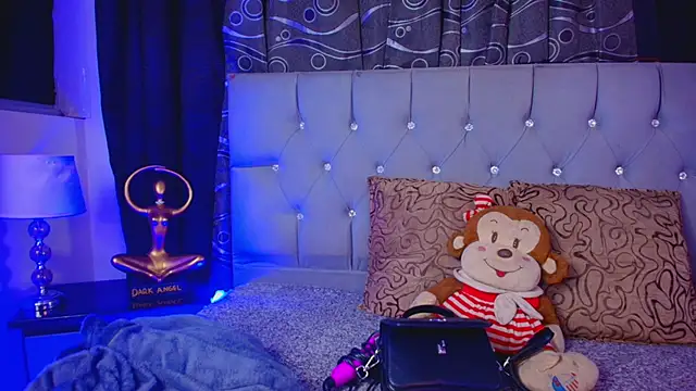 Snapshot of meggan_77 chatting on 17, 10, 2025 meggan 77 online show from 17, 10, 2025