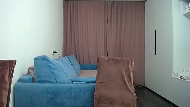 Snapshot of LinaSparks chatting on 28, 2, 2025 LinaSparks online show from 28, 2, 2025