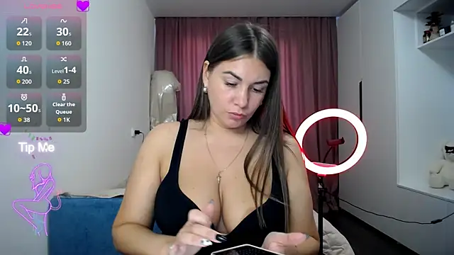 LinaSparks online show from 1, 4, 2026