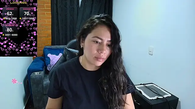 kendall sexy27 online show from 8, 7, 2026