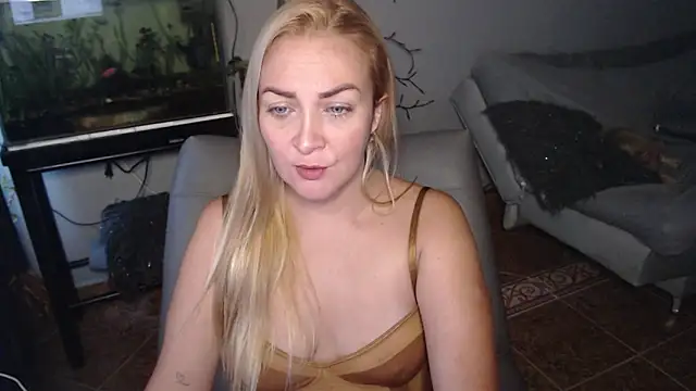 karen mature69 online show from 12, 3, 2025