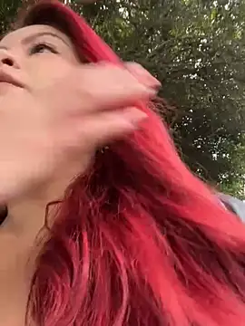 lia moon77 online show from 4, 12, 2025