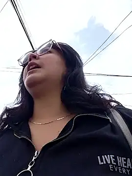 lara moon25 online show from 22, 12, 2025