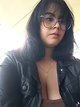 lara moon25 online show from 19, 11, 2025