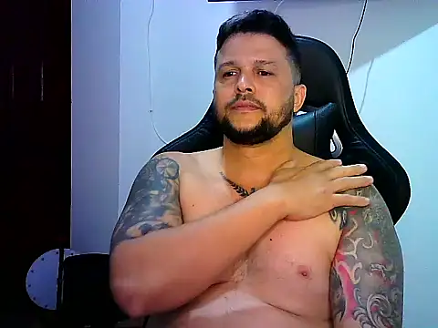 tupapito00 online show from 2, 6, 2026