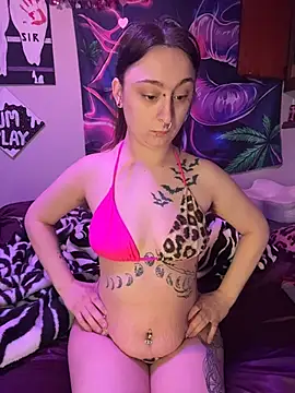 NovaLove2002 online show from 4, 5, 2026