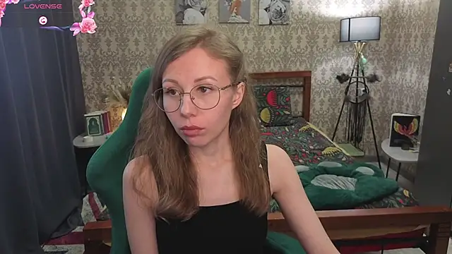 Lill Mary online show from 27, 2, 2026