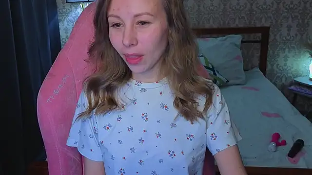 Lill Mary online show from 14, 12, 2025