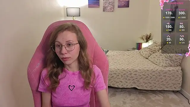 Lill Mary online show from 17, 11, 2025