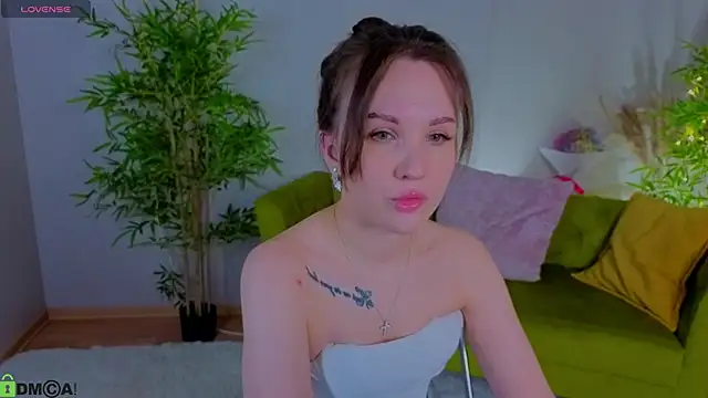 Wendy mm online show from 5, 12, 2025