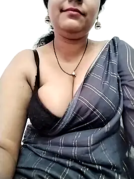 Nyra-23 online show from 26, 2, 2025