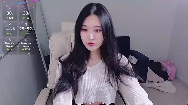 who Lilly online show from 16, 10, 2025