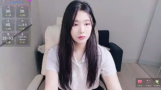 who Lilly online show from 1, 11, 2025