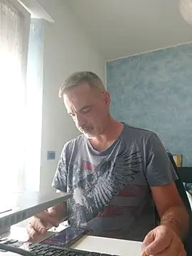 Snapshot of Marcolino183 chatting on 6, 7, 2026 Marcolino183 online show from 6, 7, 2026