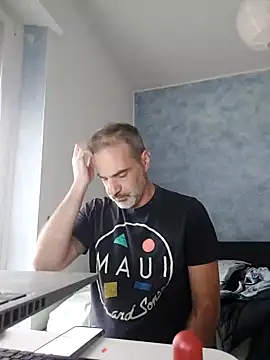 Marcolino183 online show from 20, 10, 2025