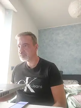 Marcolino183 online show from 9, 2, 2026