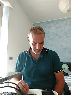 Snapshot of Marcolino183 chatting on 20, 7, 2026 Marcolino183 online show from 20, 7, 2026