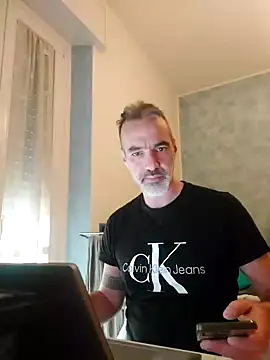 Marcolino183 online show from 31, 1, 2025