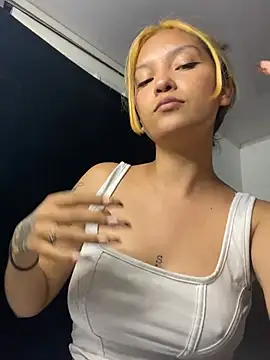 baby lizy online show from 22, 3, 2025