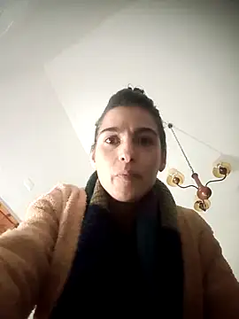 AlexandraMello29 online show from 8, 12, 2024