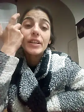 AlexandraMello29 online show from 3, 12, 2024