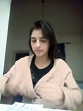 AlexandraMello29 online show from 8, 12, 2024