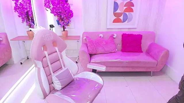 Gabby evanns online show from 17, 10, 2025