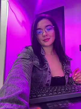 camianddanna online show from 1, 3, 2026