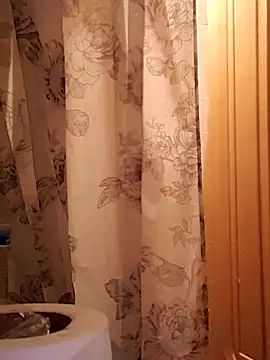 LargeDominoes online show from 23, 3, 2026