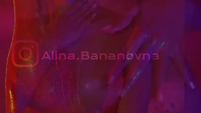 HeyBananas online show from 2, 3, 2025