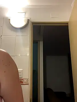 WhiteWomen online show from 7, 11, 2025