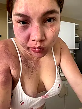 WhiteWomen online show from 29, 9, 2025