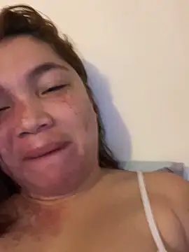 WhiteWomen online show from 17, 9, 2025