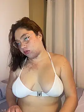 WhiteWomen online show from 5, 10, 2025