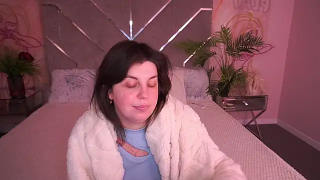 Snapshot of MirandaWong chatting on 3, 2, 2026 MirandaWong online show from 3, 2, 2026